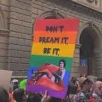 Grupo de Whatsapp: i t a l y     d e l u x e